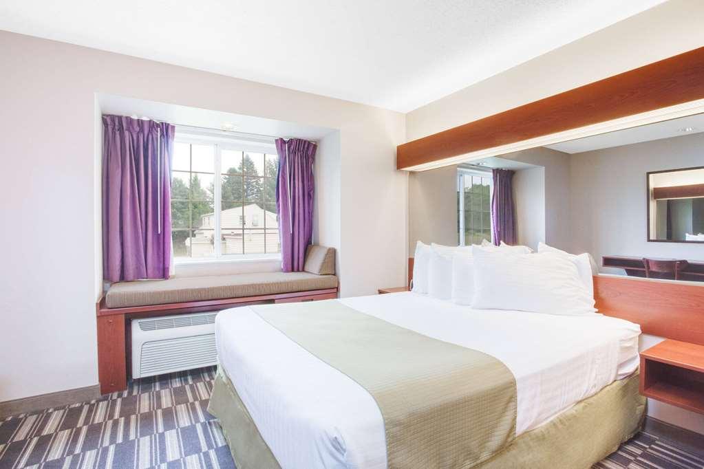 Microtel Inn & Suites By Wyndham Olean Facilities photo